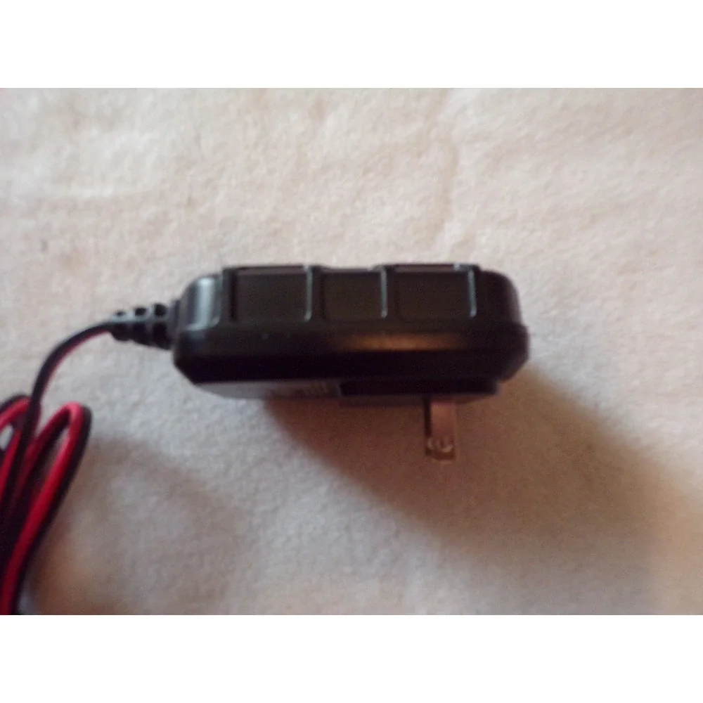 HARLEY-DAVIDSON BATTERY TENDER AND STAR BIT SOCKETS AND OIL FILTER WRENCH